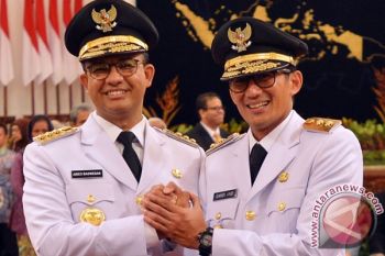 Wapres Pesan Anies-Sandi Lanjutkam Program Penanganan Kemacetan dan Banjir