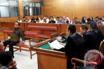 Basko Dituntut Tiga Tahun Penjara