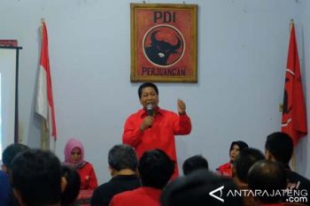 Gerakkan Ekonomi Masyarakat,Wali Kota Magelang Kembangkan Batik