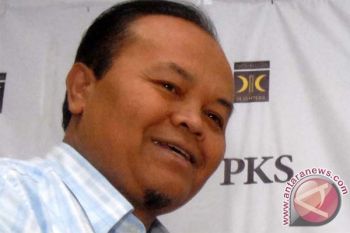 PKS membantah mengultimatum Gerindra terkait cawapres