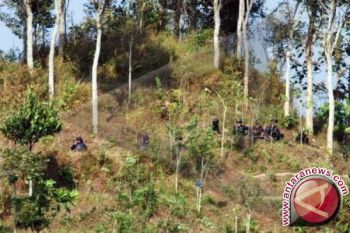 Evakuasi jenazah tukang ojek diwarnai baku tembak polisi versus KKSB