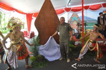 Gunungan Jadi Maskot Pilkada Temanggung 