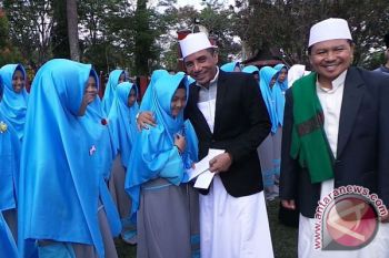Santri Jangan Takut Berkarier di Bidang Apapun, Kata Bupati Kotim