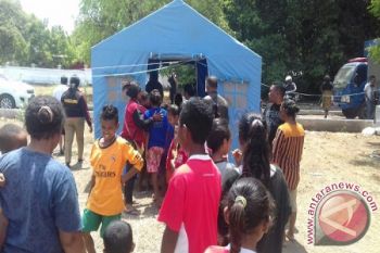 Korban Gempa Masih Bertahan di Pengungsian