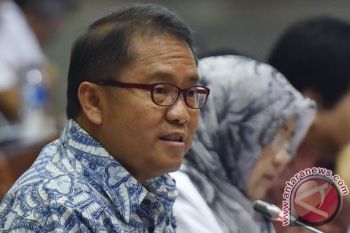 Menkominfo Fokus Selesaikan Medsos Negatif