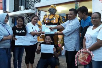 Alumni SMA Jayapura gelar aksi peduli Korowai 
