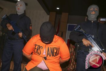 Bea Cukai-BNN tangkap perempuan sembunyikan sabu dalam anus