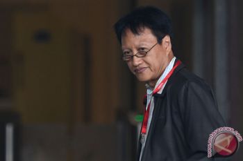 Mantan dirut PNRI dan mantan tim teknis KTP-el dituntut 5 tahun penjara