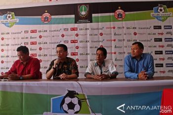 Persija Hadapi Persib di Solo 