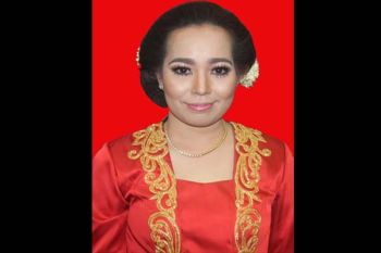 Tenaga medis harus menetap di desa, kata Ina Prayawati