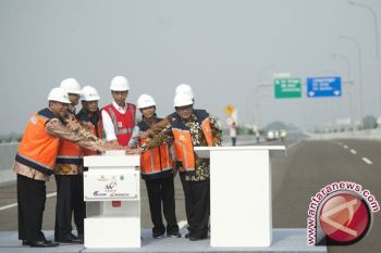 Pemerintah permudah akses destinasi wisata sepanjang tol trans Jawa