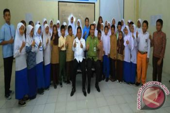 50 Siswa Berprestasi Padang Panjang ke Malaysia