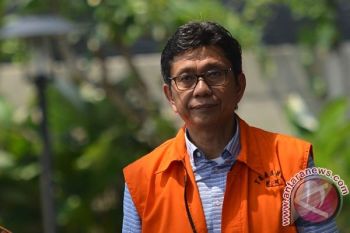 KPK Minta Penundaan Satu Minggu Sidang Permohonan Praperadilan Eddy Rumpoko 