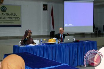 IAIN Kendari Dorong Dosen Publikasikan Karya Ilmiah 