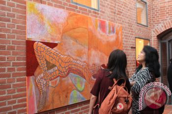 Pelukis Indonesia-Denmark Kolaborasi Pameran di KBRI