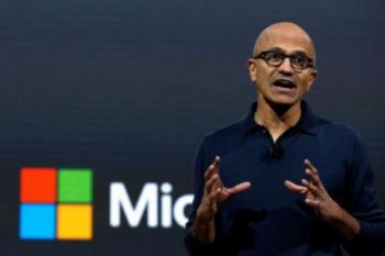 CEO Microsoft Sindir Sindir Pemilik iPad