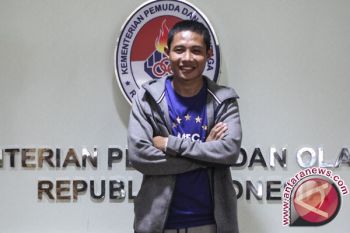 Milla: Evan ke Singapura meski tak bertanding