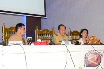 Lomban :  Perlu Sosialisasi Peningkatan Peran Perempuan di Bidang Politik