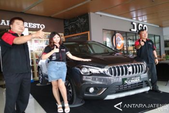Taksi "Online" Dongkrak Penjualan Suzuki 
