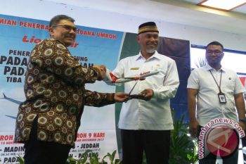 Lion Air Buka Layanan Penerbangan Umrah Rute Padang-Madinah