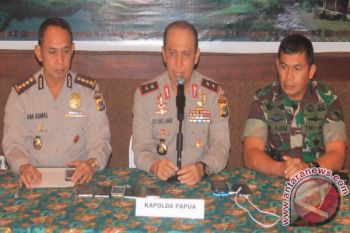 Ratusan warga Kenyam mengungsi ke Koramil dan Polsek