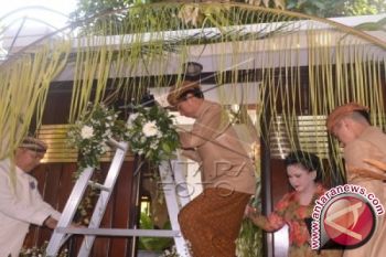 Jokowi curhat terkait kesibukannya usai mantu