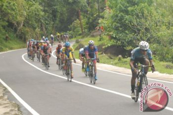 Balap sepeda - 94 pebalap berlomba dalam "Tuor de Indonesia" 2018