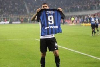 Gasak Atalanta 2-0, Inter Milan Geser Juventus