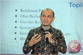 Isi Kuliah di Unand, Ketua Aspikom Ajak Media Tanamkan Idealisme