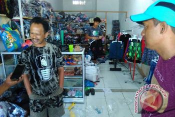 Menantang maut berdagang di Banti demi keluarga 