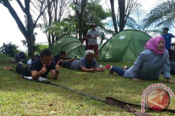Serunya nginap dan outbond di Rakata Tanakita Sukabumi