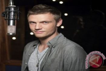Nick Carter Bantah Perkosa Penyanyi Pop Remaja 