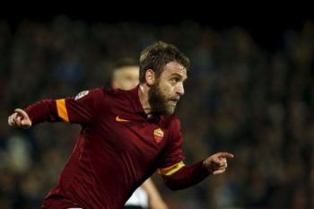 Genoa Tahan AS Roma 1-1, De Rossi Dikartu Merah