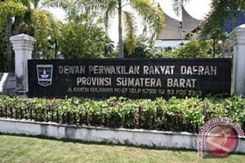 Waktu Semakin Sempit, Legislator Minta OPD Sumbar Percepat Penyerapan Anggaran