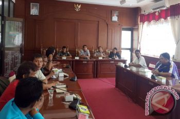 Pariaman Bakal Gelar Tinju Pantai Pertama di Dunia