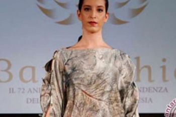 Batik Rancangan Empat Desainer Indonesia Tampil Di Senegal