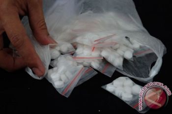 BNN Gerebek Pabrik Pil PCC di Semarang 