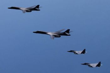 AS-Korsel gelar latihan militer, Korut pertimbangkan pertemuan dengan Trump