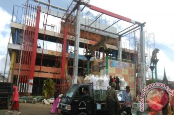 Setelah terbakar, pasar Ateh Bukittinggi dibangun kembali lengkap dengan parkir
