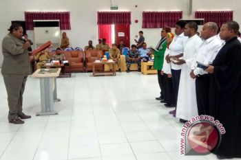 KPU Mimika lantik anggota PPD dan PPS