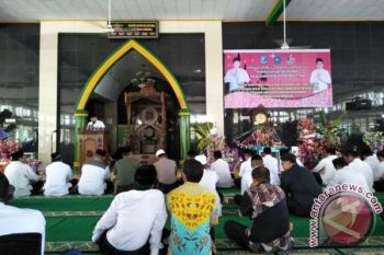 Lomba Hias Telur Warnai Maulid Nabi di Bulukumba