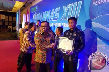 Bupati Gowa Dapat Penghargaan Perpamsi Award