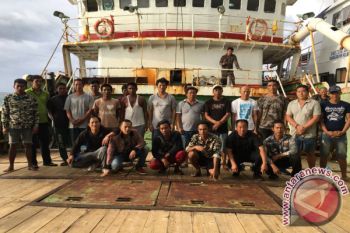 PSDKP Tetapkan Dua Awak Kapal Jadi Tersangka