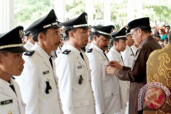 Bupati Bantaeng Lantik 25 Kepala Desa 