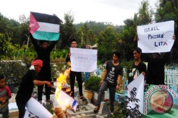 Aksi Solidaritas Palestina di Polewali Mandar
