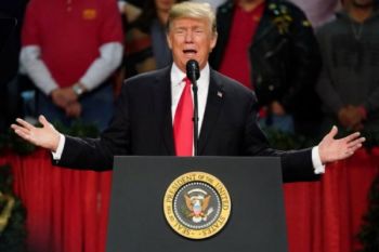 Sastrawan, Musisi dan Aktor Inggris Kutuk Donald Trump 
