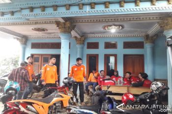 SAR Temukan Dua Pendaki Merapi Selamat