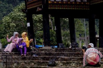 Tanah Datar Upayakan Agar Pemandu Wisata Bersertifikasi