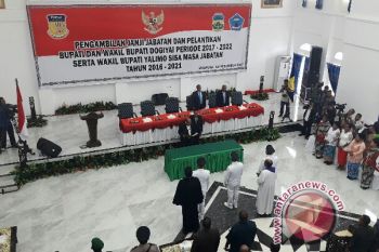 Gubernur Papua lantik Bupati-Wabup Dogiyai