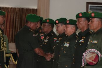 Pangdam XIII Sertijab Danrem-sejumlah pejabat utama 